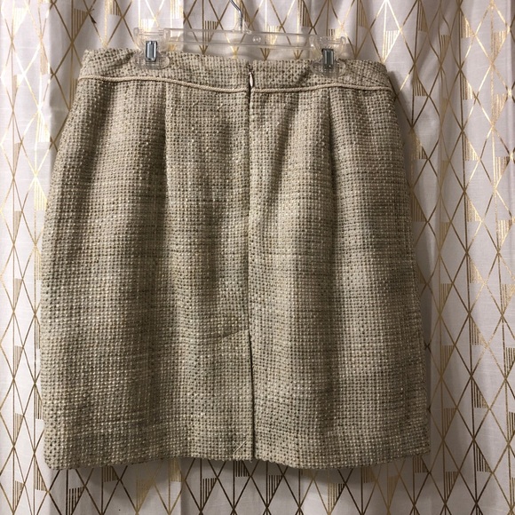 Banana Republic Skirt - Picture 2 of 3